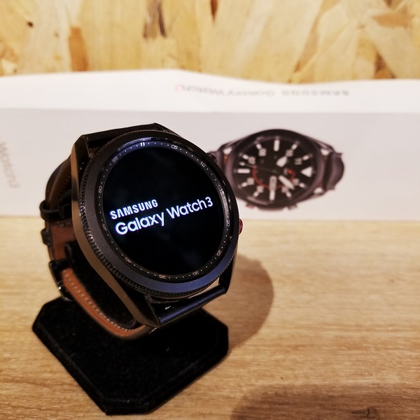 MONTRE CONNECTEE SAMSUNG GALAXY WATCH 3 